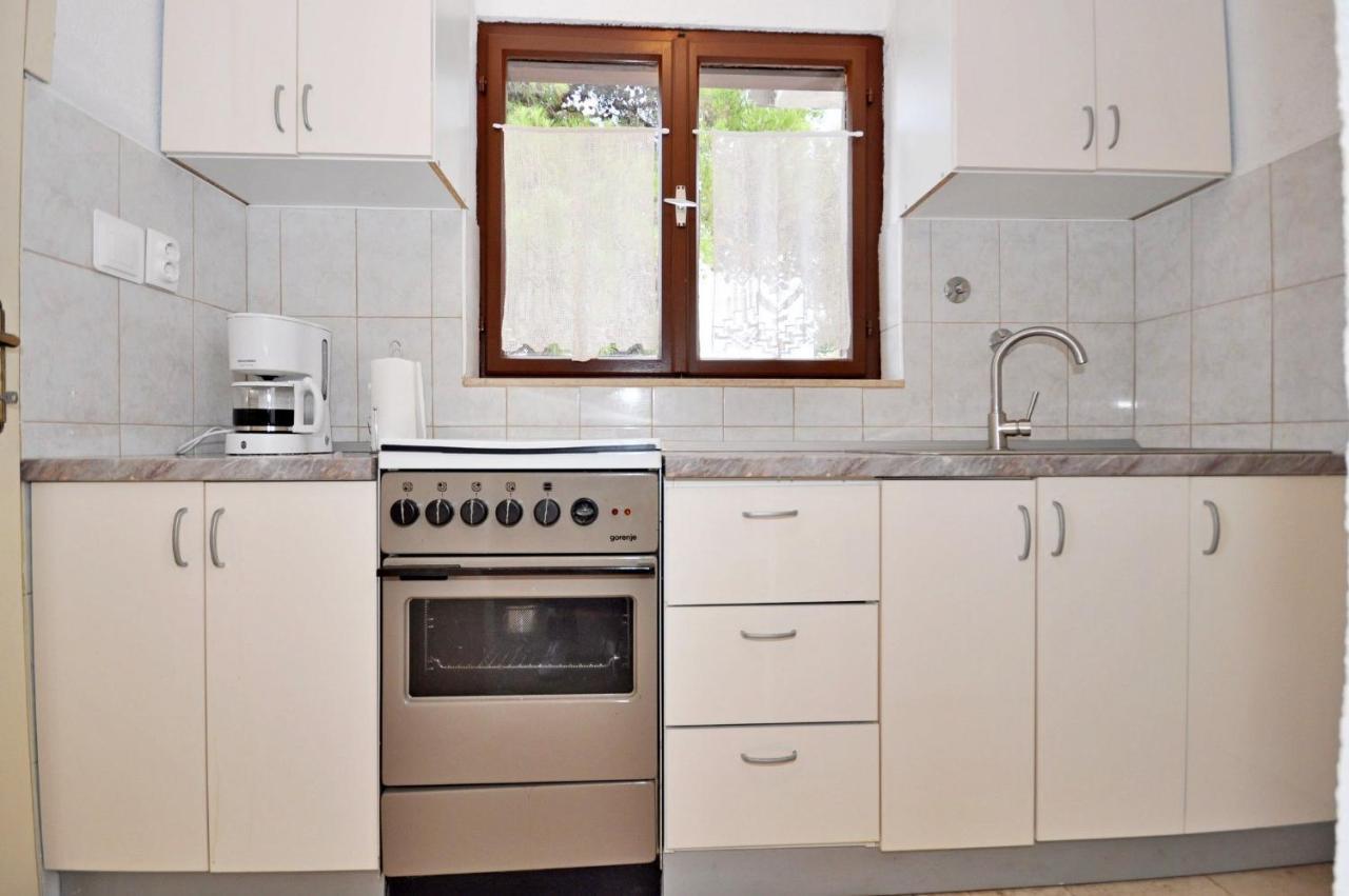 Apartment Jakov Donji Okrug  Екстериор снимка