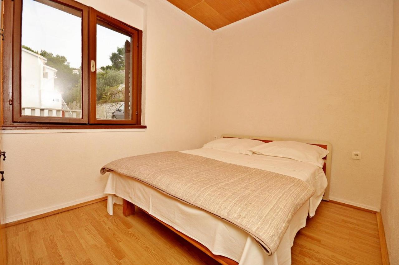 Apartment Jakov Donji Okrug  Екстериор снимка