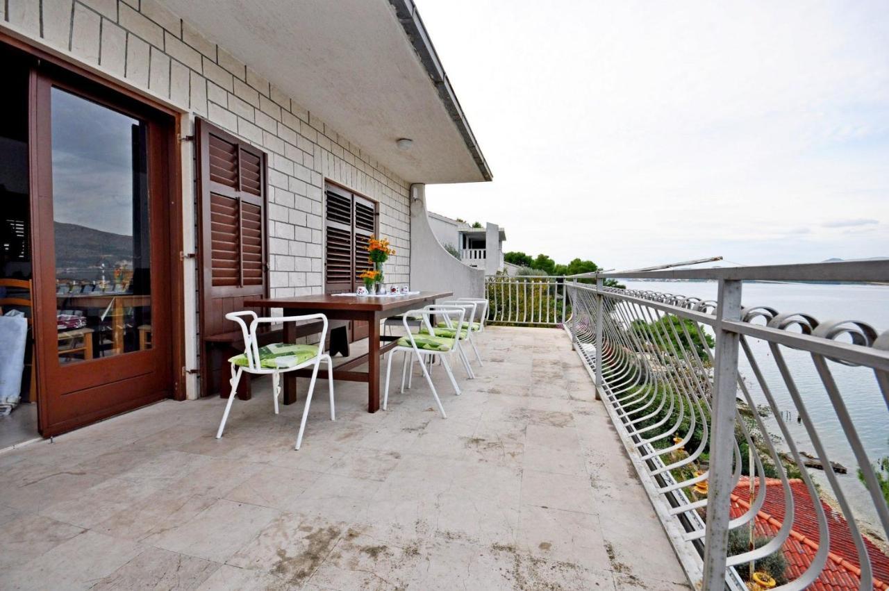 Apartment Jakov Donji Okrug  Екстериор снимка